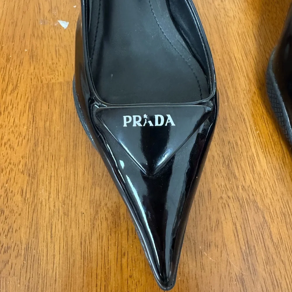 Prada spazzolato triangle logo sling back kitten heel pumps size7 $1200 retail - Picture 3 of 9